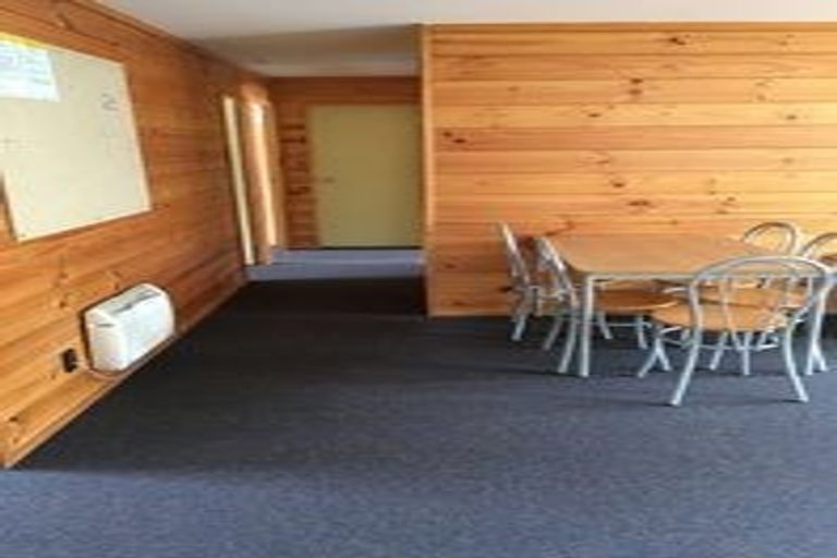Photo of property in Drummond Street Flats, 21/19 Drummond Street, Mount Cook, Wellington, 6021