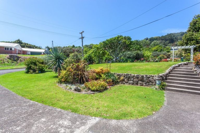 Photo of property in 12 Springfield Avenue, Ngarimu Bay, Thames, 3575