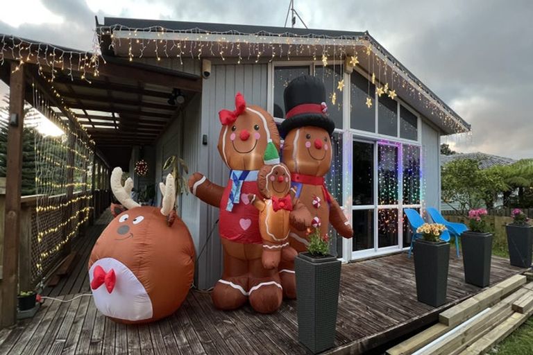 Photo of property in 91 Stott Avenue, Birkdale, Auckland, 0626