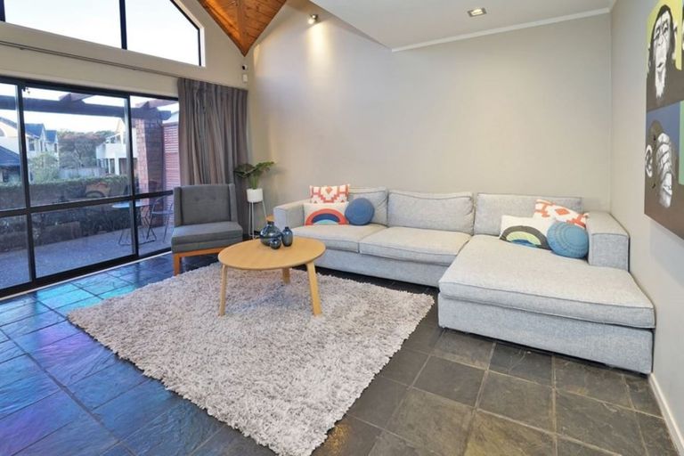 Photo of property in 6 Arcus Street, St Andrews, Hamilton, 3200