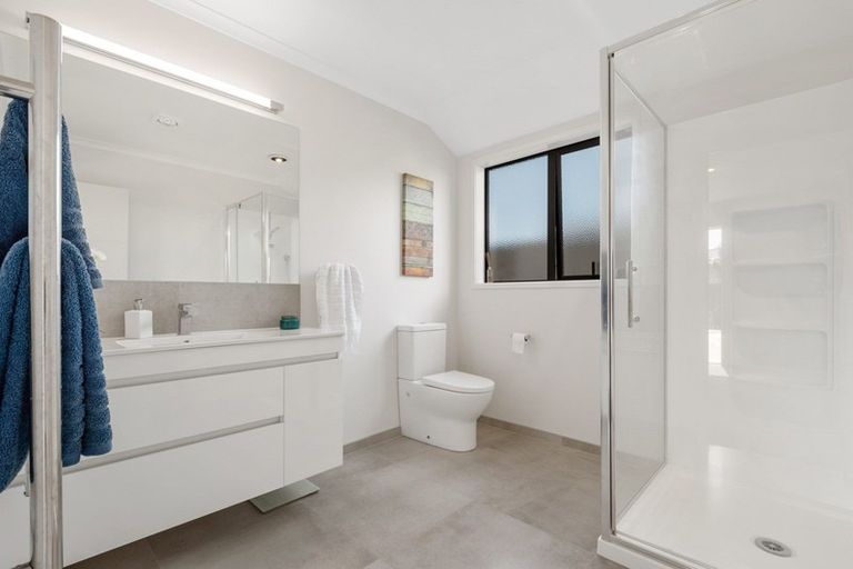 Photo of property in 56 Drabble Crescent, Papamoa Beach, Papamoa, 3118