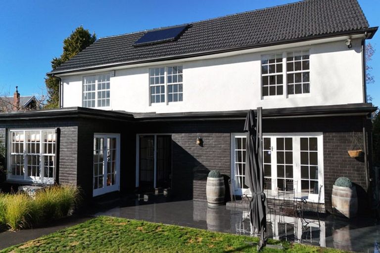 Photo of property in 68 Innes Road, St Albans, Christchurch, 8052