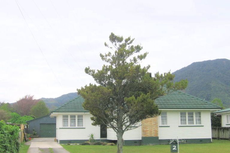 Photo of property in 2 Clarke Avenue, Te Aroha, 3320