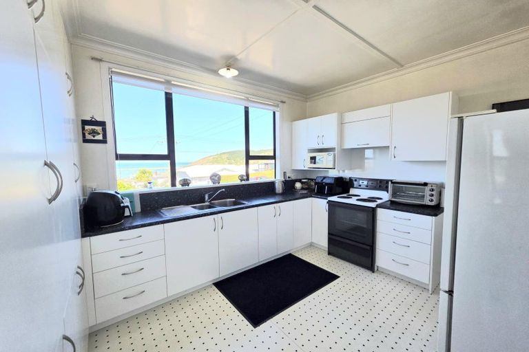 Photo of property in 32a Wharfe Street, South Hill, Oamaru, 9400