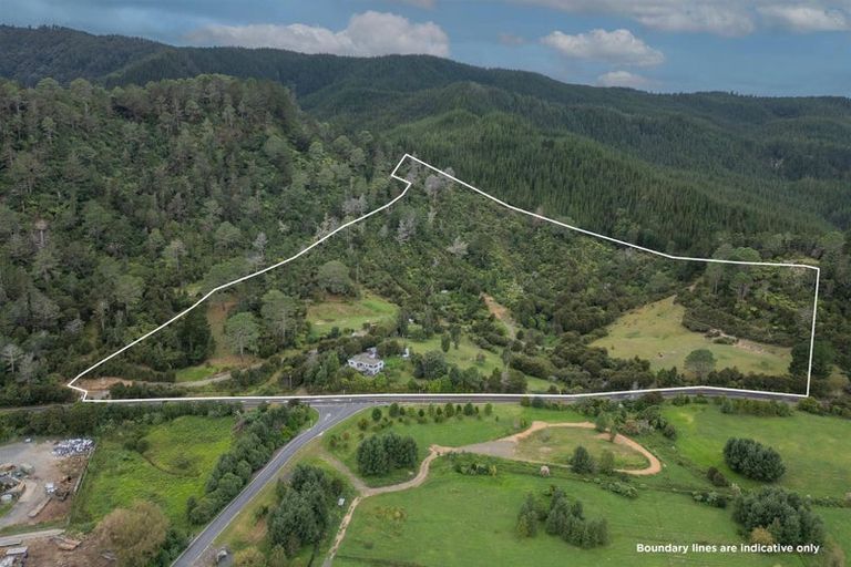 Photo of property in 896a Hikuai Settlement Road, Pauanui, Hikuai, 3579