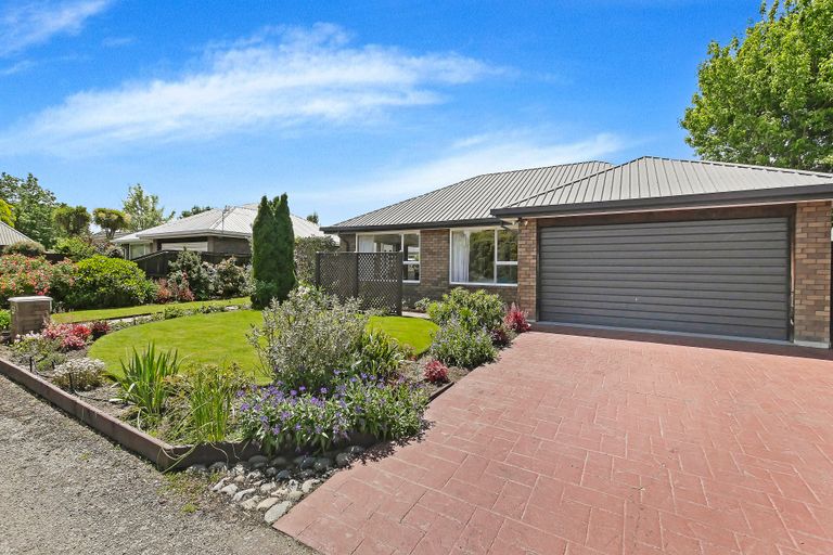 Photo of property in 41b Rickton Place, Rangiora, 7400