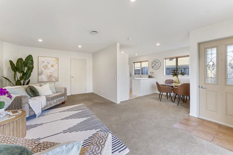 Photo of property in Rivertown Villas, 150 Williams Street, Kaiapoi, 7630