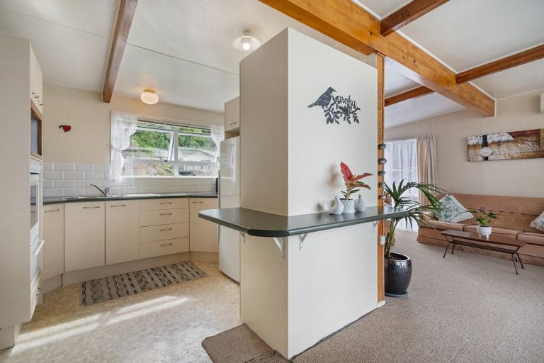 Photo of property in 165 Oakura Road, Oakura, Hikurangi, 0184