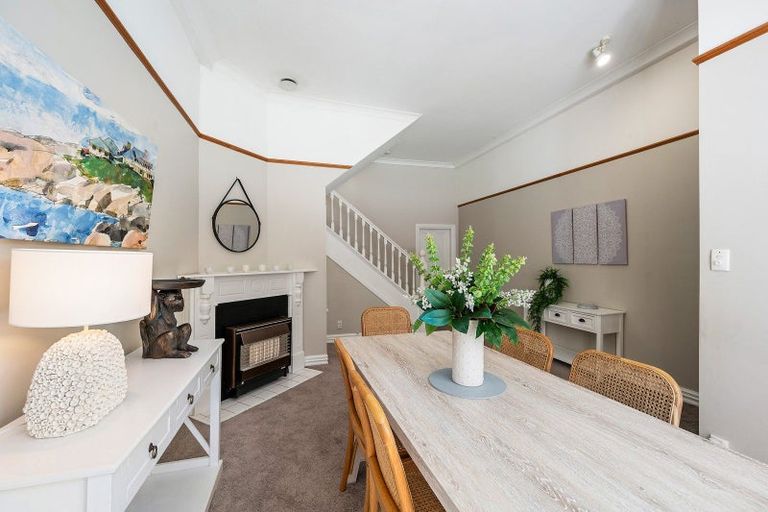 Photo of property in 380 Tinakori Road, Thorndon, Wellington, 6011