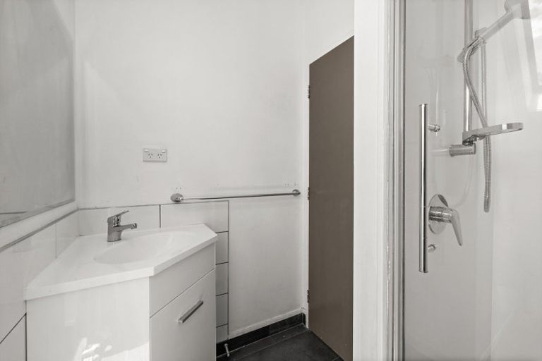 Photo of property in 1210 Howard Street, Parkvale, Hastings, 4122