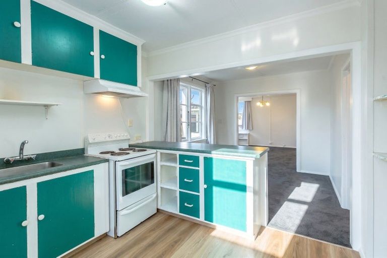 Photo of property in 97 Broadway, Carterton, 5713