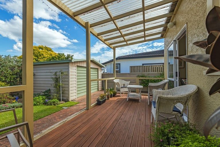 Photo of property in 34 Rongopai Street, Palmerston North, 4414