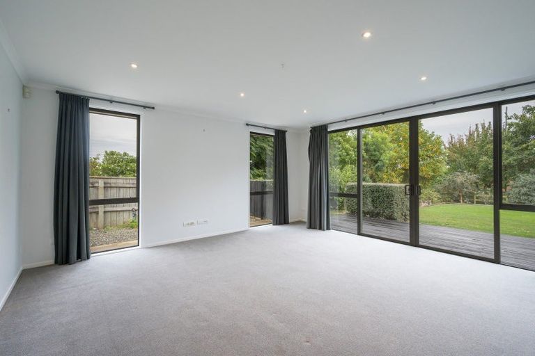 Photo of property in 2 Ashfield Place, Richmond, 7020