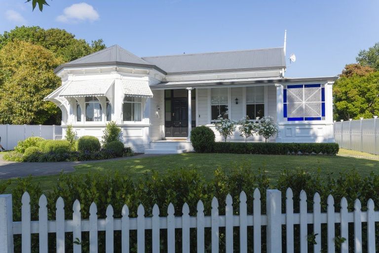 Photo of property in 46 Stout Street, Whataupoko, Gisborne, 4010