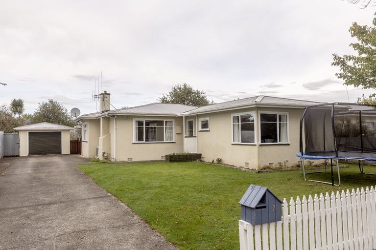 Photo of property in 71 Guy Avenue, Takaro, Palmerston North, 4410