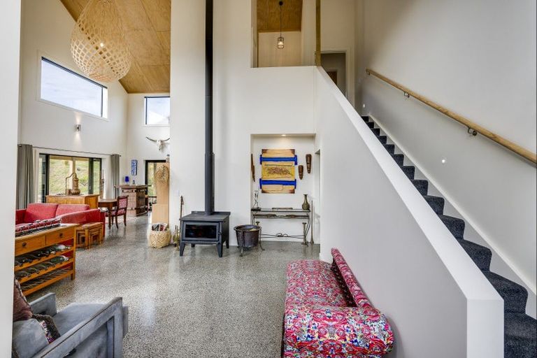 Photo of property in 76 Te Kapua Rise, 4182