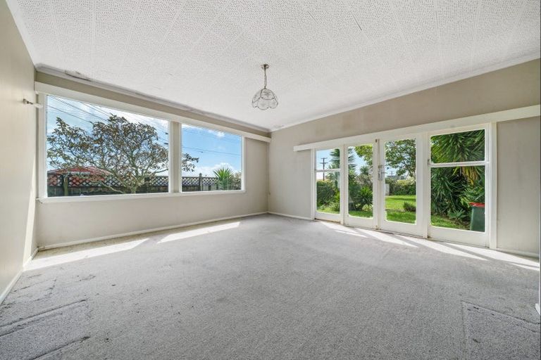 Photo of property in 159 Tukapa Street, Westown, New Plymouth, 4310