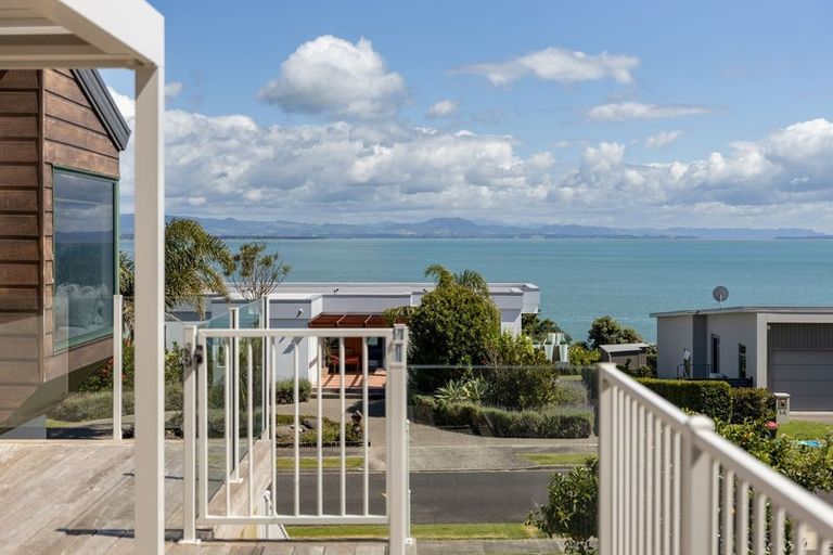 Photo of property in 5 Waterview Terrace, Omokoroa, 3114