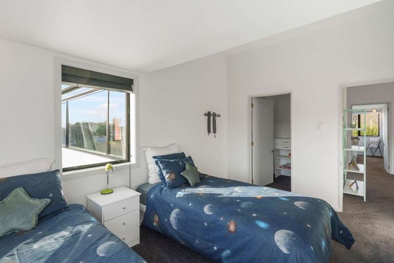 Photo of property in 66 Regency Crescent, Redwood, Christchurch, 8051