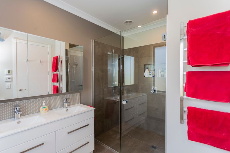 Photo of property in 33d Charles Street, Weston, Oamaru, 9401