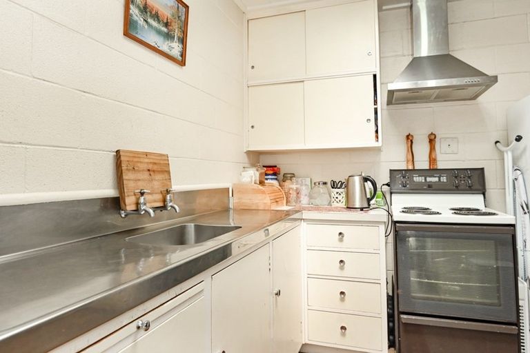 Photo of property in 3/301 Lyndon Road West, Hastings, 4122