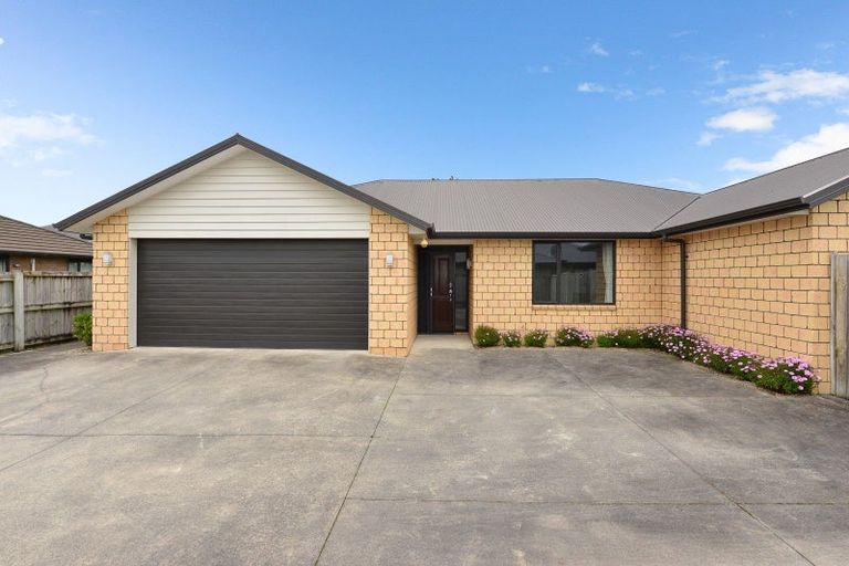 Photo of property in 29 Piwakawaka Court, Rototuna North, Hamilton, 3210