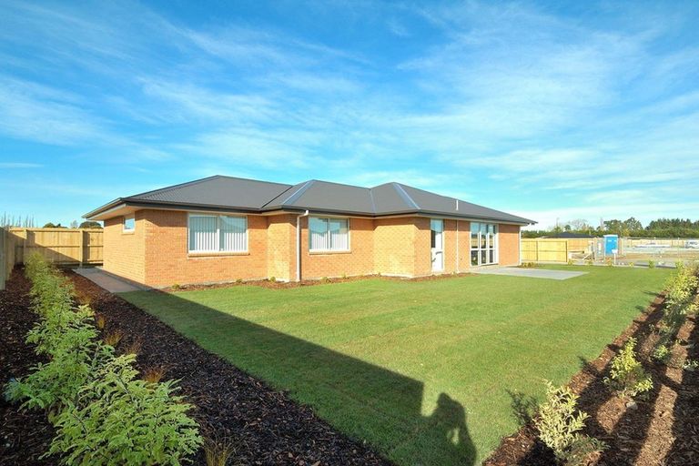 Photo of property in 10 Keeper Close, Woodend, 7610