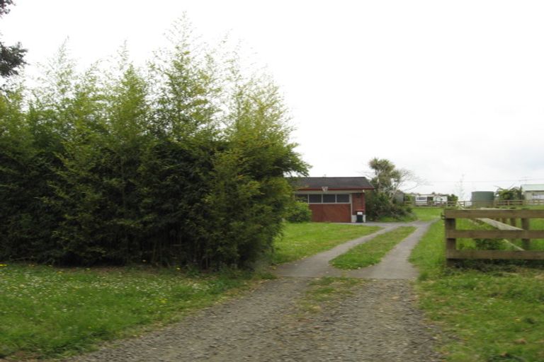 Photo of property in 64 Fletcher Road, Waimauku, 0881