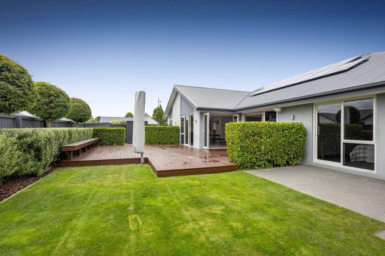 Photo of property in 18 Wallace Crescent, Prebbleton, 7604