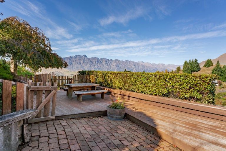 Photo of property in 22b Lochy Road, Fernhill, Queenstown, 9300