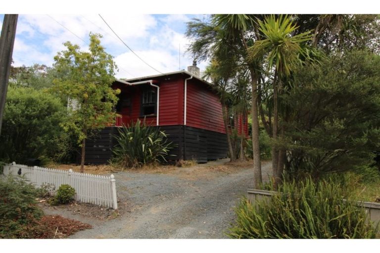 Photo of property in 4 Railway Terrace, Morningside, Whangarei, 0110