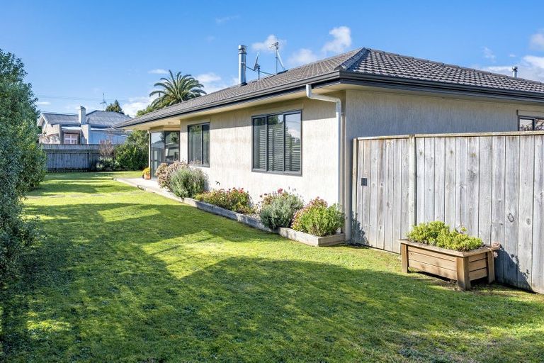 Photo of property in 2 Belle Maison Court, Levin, 5510