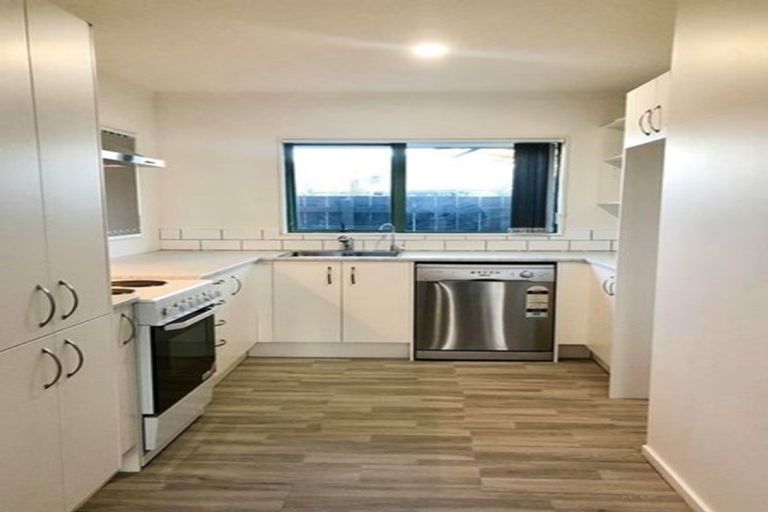 Photo of property in 109 Kindergarten Drive, Conifer Grove, Takanini, 2112