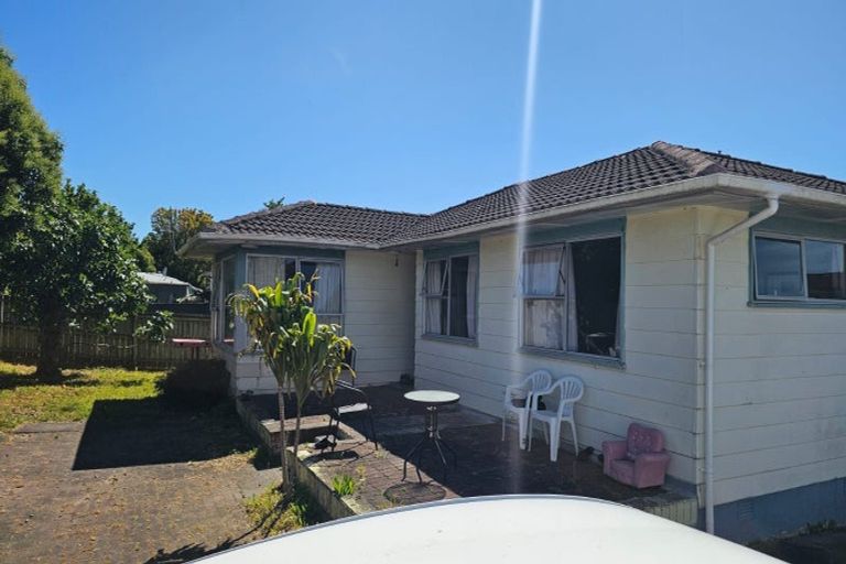 Photo of property in 35 Aarts Avenue, Manurewa, Auckland, 2102