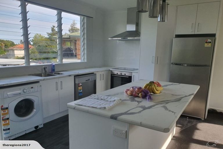 Photo of property in 191 Cambridge Road, Hillcrest, Hamilton, 3216