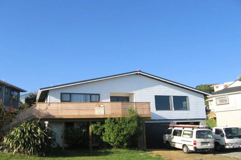 Photo of property in 13 Lagden Street, Camborne, Porirua, 5026