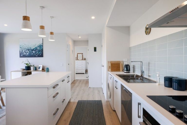 Photo of property in 24 Eagleview Rise, Welcome Bay, Tauranga, 3175