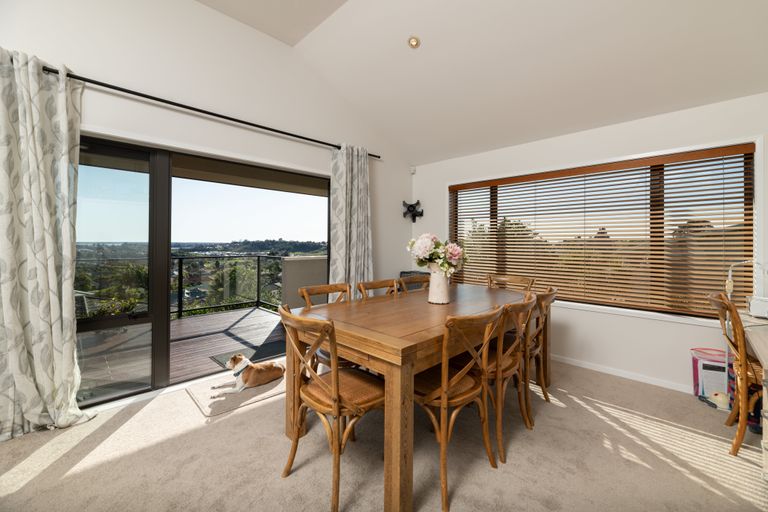 Photo of property in 187 Cambridge Road, Bethlehem, Tauranga, 3110