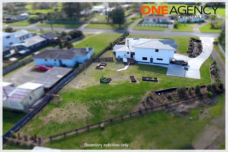 Photo of property in 62 Norbiton Road, Foxton, 4814