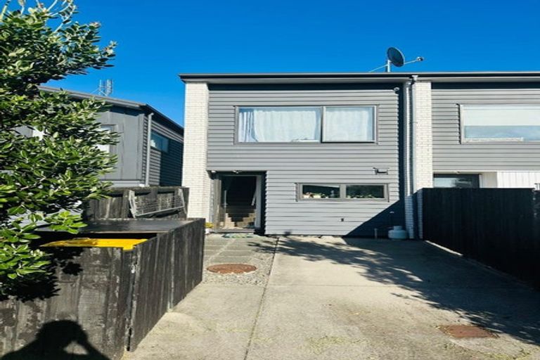 Photo of property in 95 Battalion Drive, Papakura, 2110