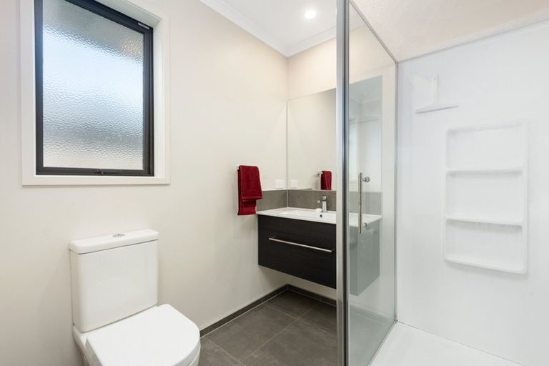 Photo of property in 86 Awataha Crescent, Pyes Pa, Tauranga, 3110