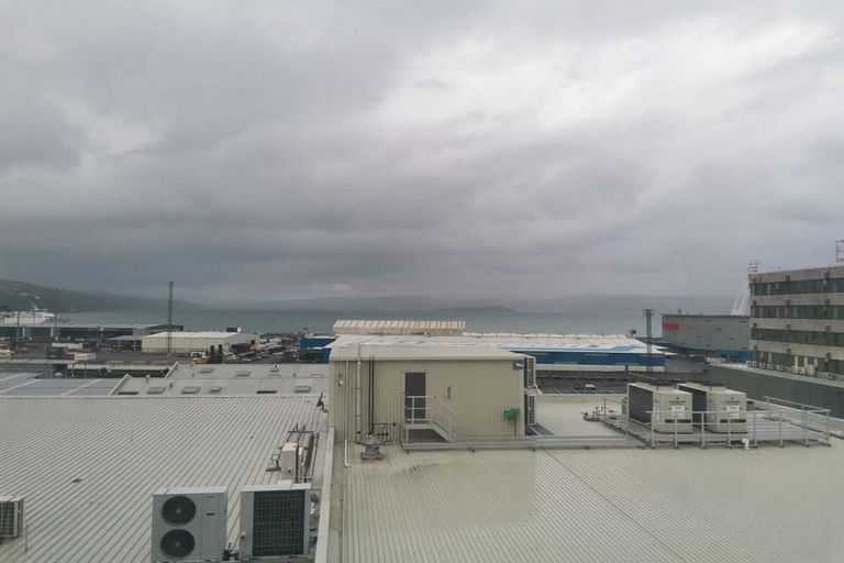 Photo of property in Hobson Court Flats, 55/70 Hobson Street, Thorndon, Wellington, 6011