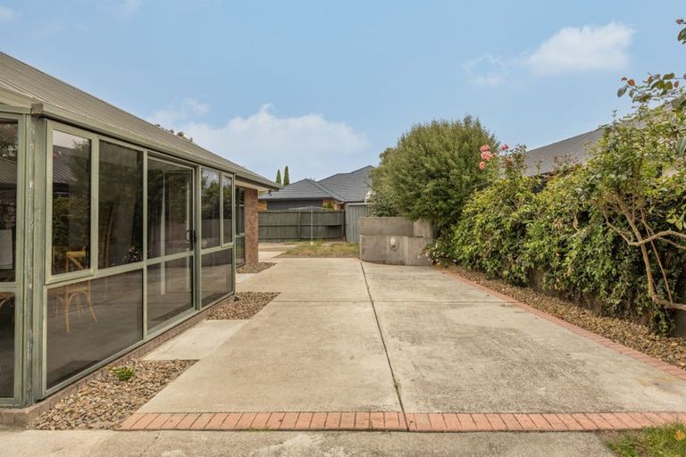 Photo of property in 56 Forest Drive, Parklands, Christchurch, 8083
