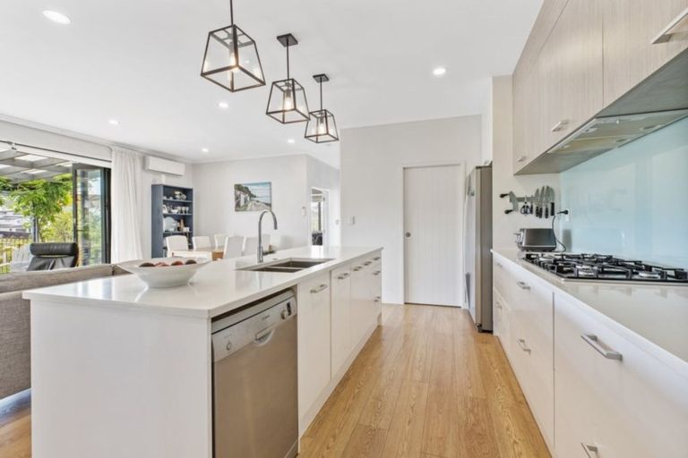 Photo of property in 9 Discovery Drive, Gulf Harbour, Whangaparaoa, 0930