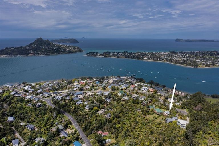 Photo of property in 27 Tairua Heights, Tairua, 3508