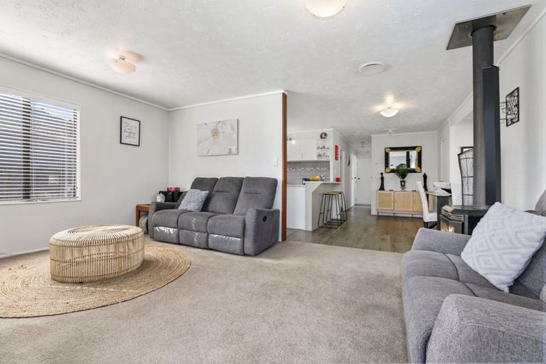 Photo of property in 28 Pukehangi Road, Pukehangi, Rotorua, 3015