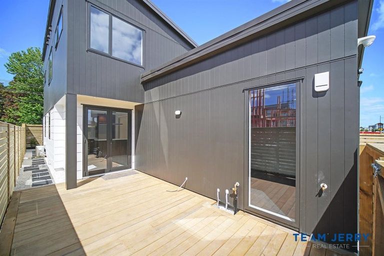 Photo of property in 5 Te Kaapia Road, Papakura, 2110