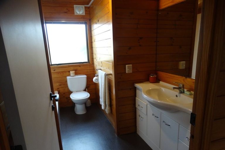 Photo of property in 1/7 Fernbird Place, Massey, Auckland, 0614