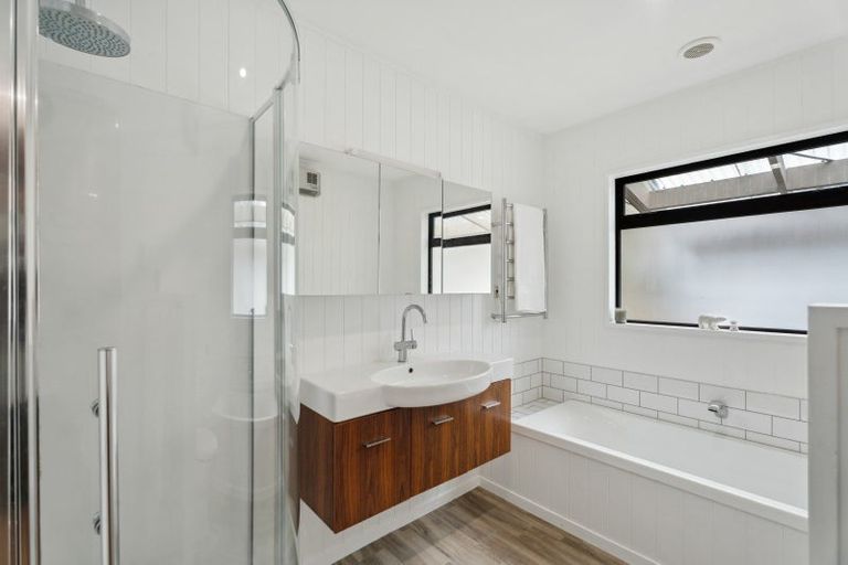 Photo of property in 21a Alta Place, Frankton, Queenstown, 9300