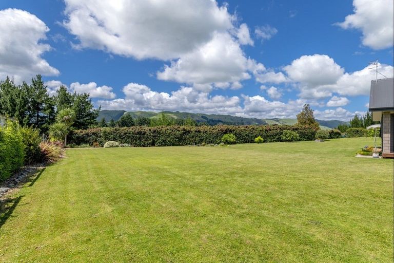 Photo of property in 43 Glade Park Lane, Shannon, Palmerston North, 4474
